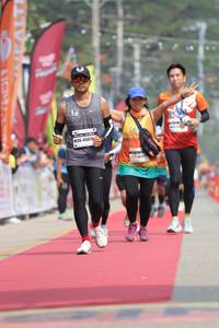 BIB: 4567, 155
                            <button type="button" onclick="openModal(8237511)" class="btn btn-primary btn-sm float-right btn-popup" data-toggle="modal" data-target=".modal-high-quality">
                        <i class="fas fa-shopping-cart"></i> Add to Cart
                    </button>
                                            <button type="button" onclick="isThisMe(8237511, true)" class="btn btn-success btn-sm float-right btn-popup btn-isme hidden" data-toggle="tooltip" data-placement="bottom" title="นี่คือรูปของคุณใช่ไหม คลิกที่นี่เพื่อเอาเข้าอัลบั้ม">
                        <i class="fas fa-plus"></i> Add to album
                    </button>
                    <button type="button" onclick="isThisMe(8237511, false)" class="btn btn-warning btn-sm float-right btn-popup btn-isnotme hidden">
                        <i class="fas fa-ban"></i> Remove from album
                    </button>